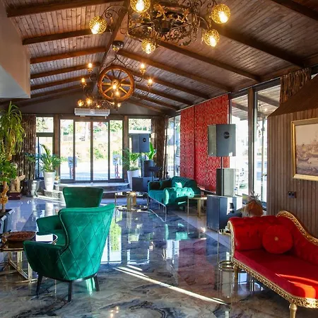Hotel Eftelya *